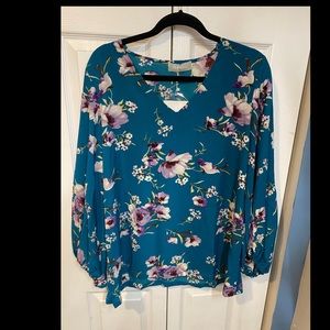 Chiffon Lantern Sleeve Blouse